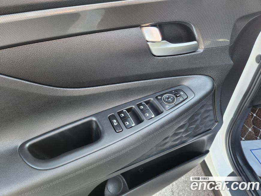 Hyundai Santafe 2022