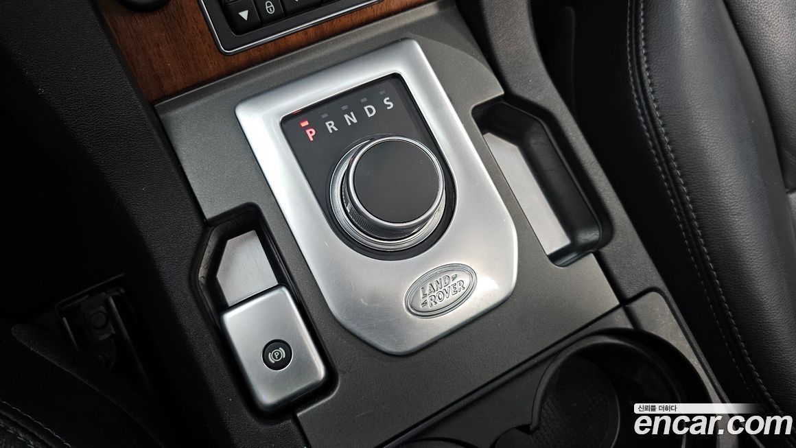 Land Rover Discovery 2016
