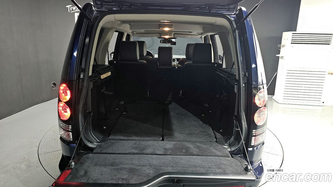 Land Rover Discovery 2016