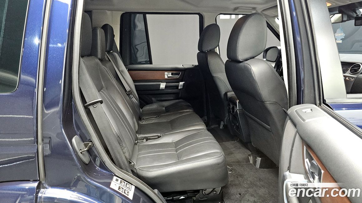 Land Rover Discovery 2016