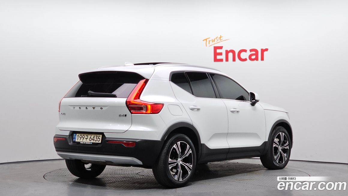 Volvo XC40 2022