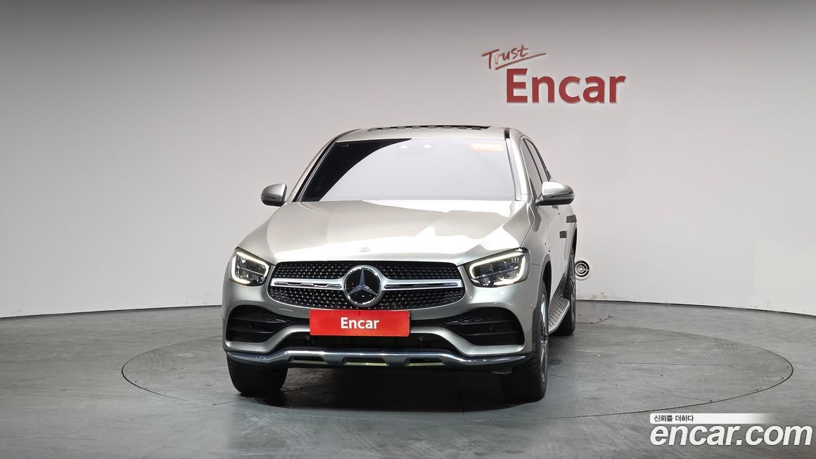 Mercedes-Benz GLC-Class 2021
