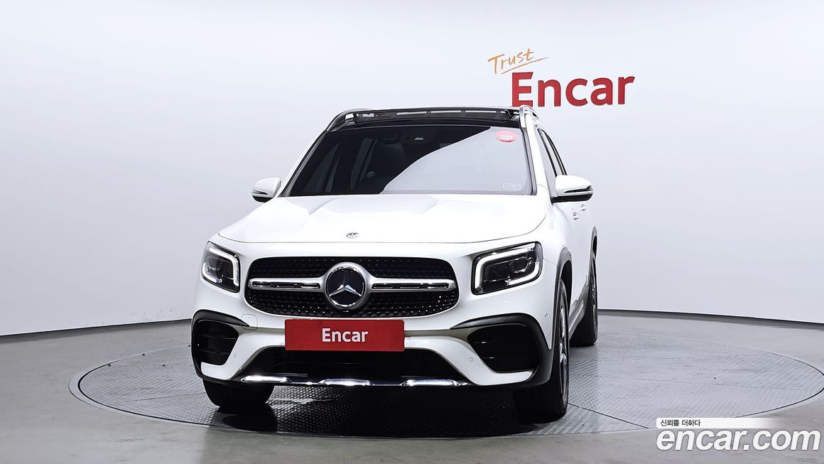 Mercedes-Benz GLB-Class 2021