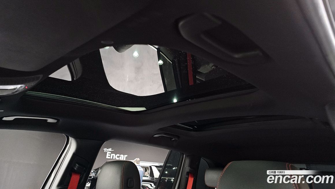 Mercedes-Benz GLB-Class 2021