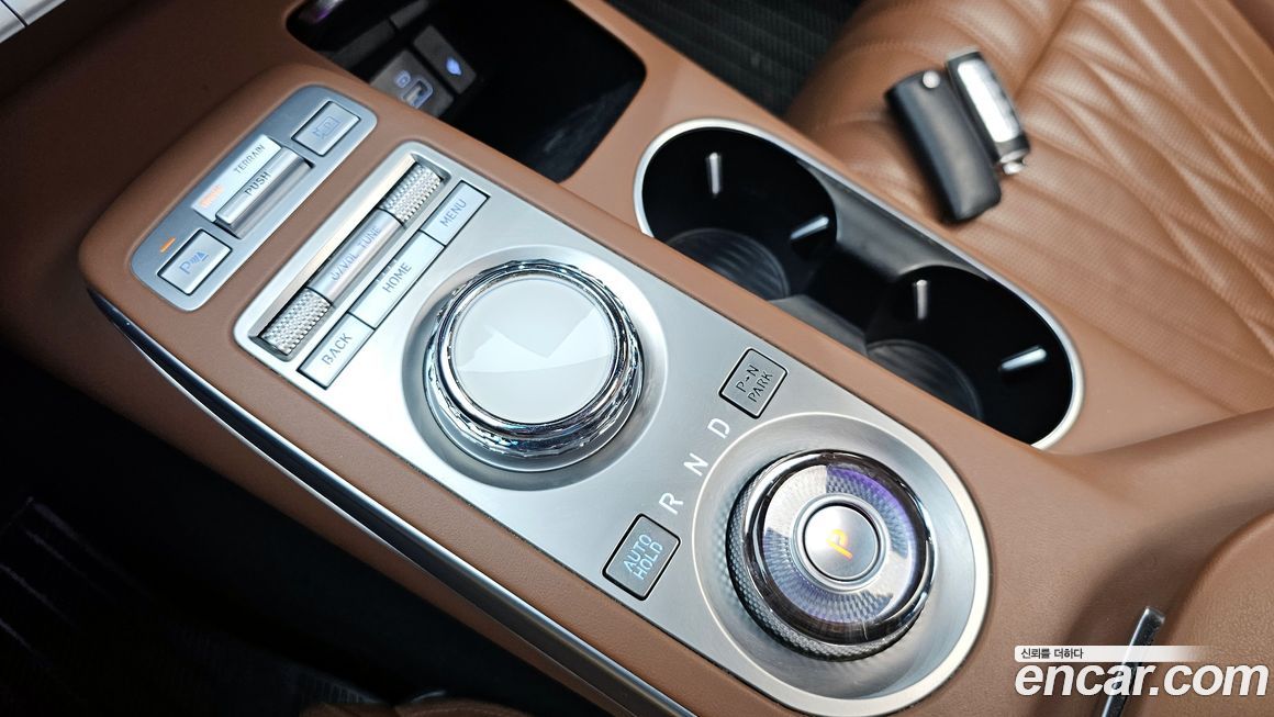 Genesis GV70 2021