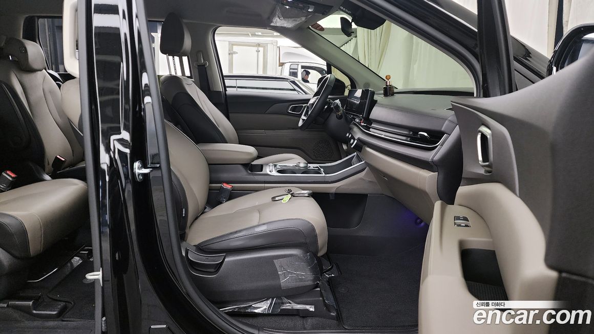Kia Canival 2025