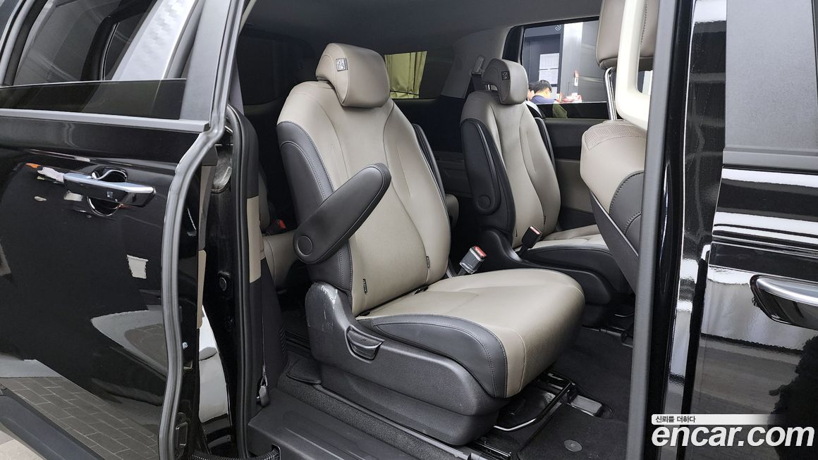 Kia Canival 2025