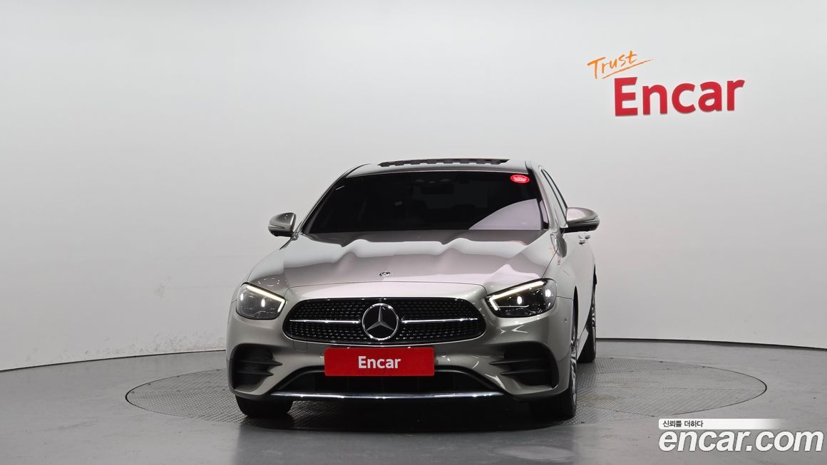 Mercedes-Benz E-Class 2021
