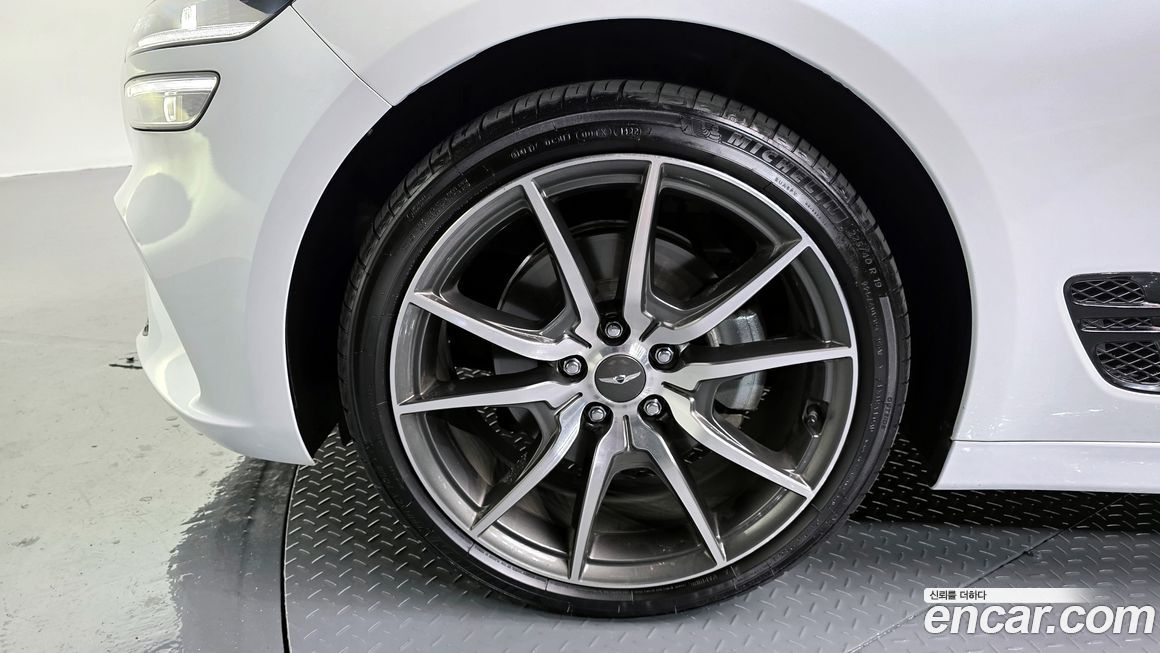 Genesis G70 2023