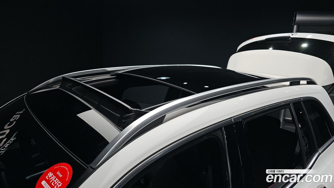 Mercedes-Benz GLB-Class 2021