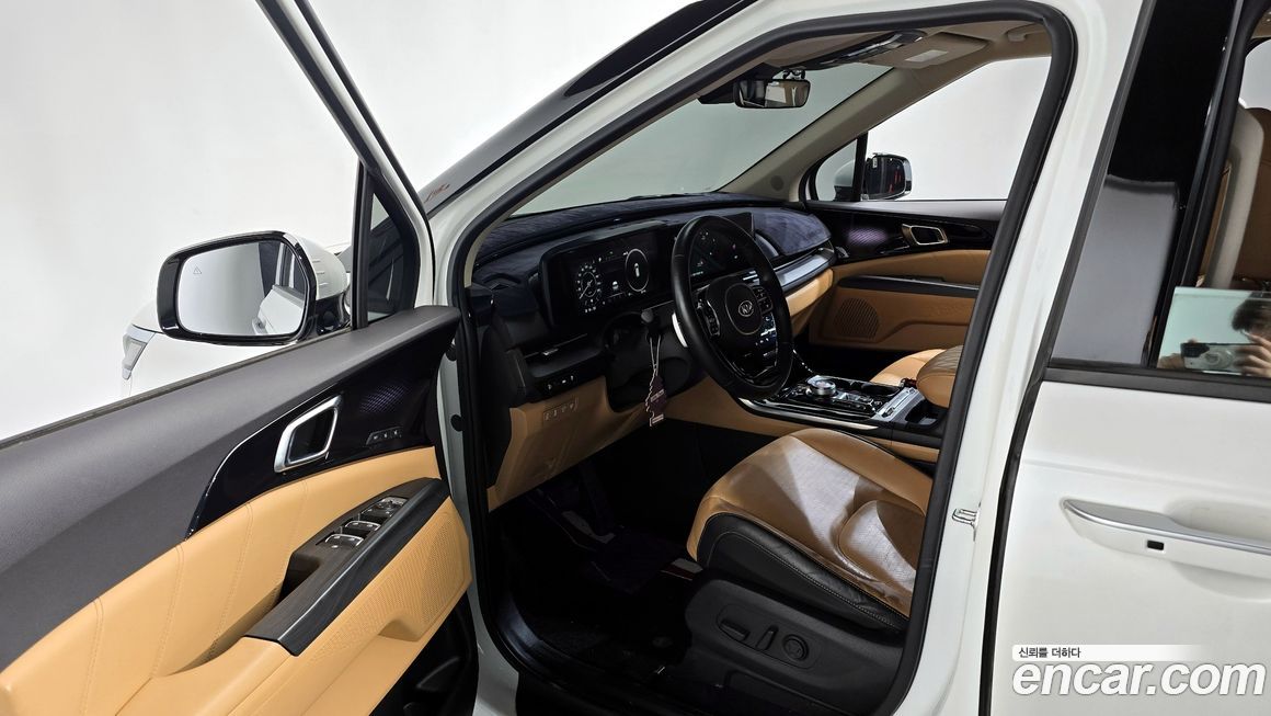 Kia Canival 2021