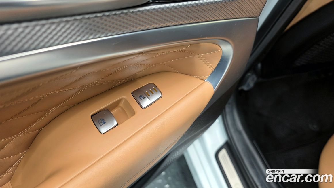 Genesis G70 2023