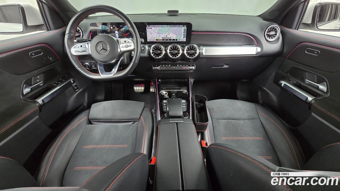 Mercedes-Benz GLB-Class 2022