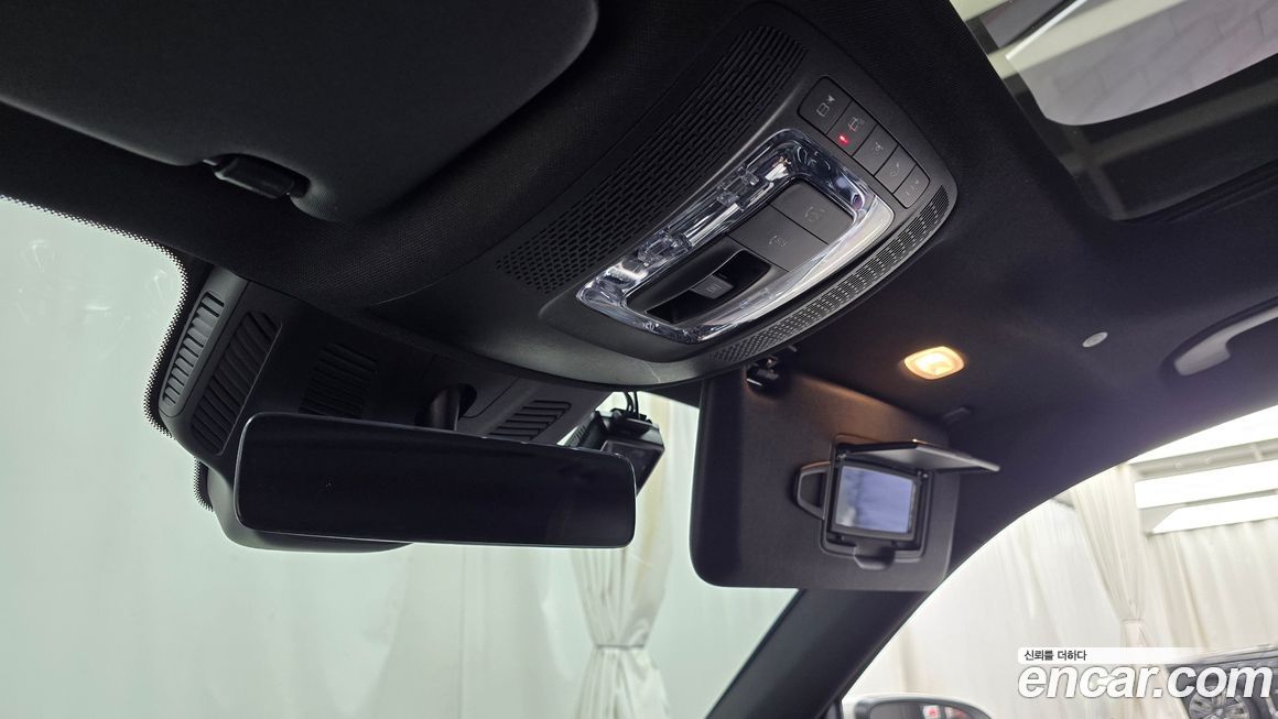 Mercedes-Benz GLB-Class 2022