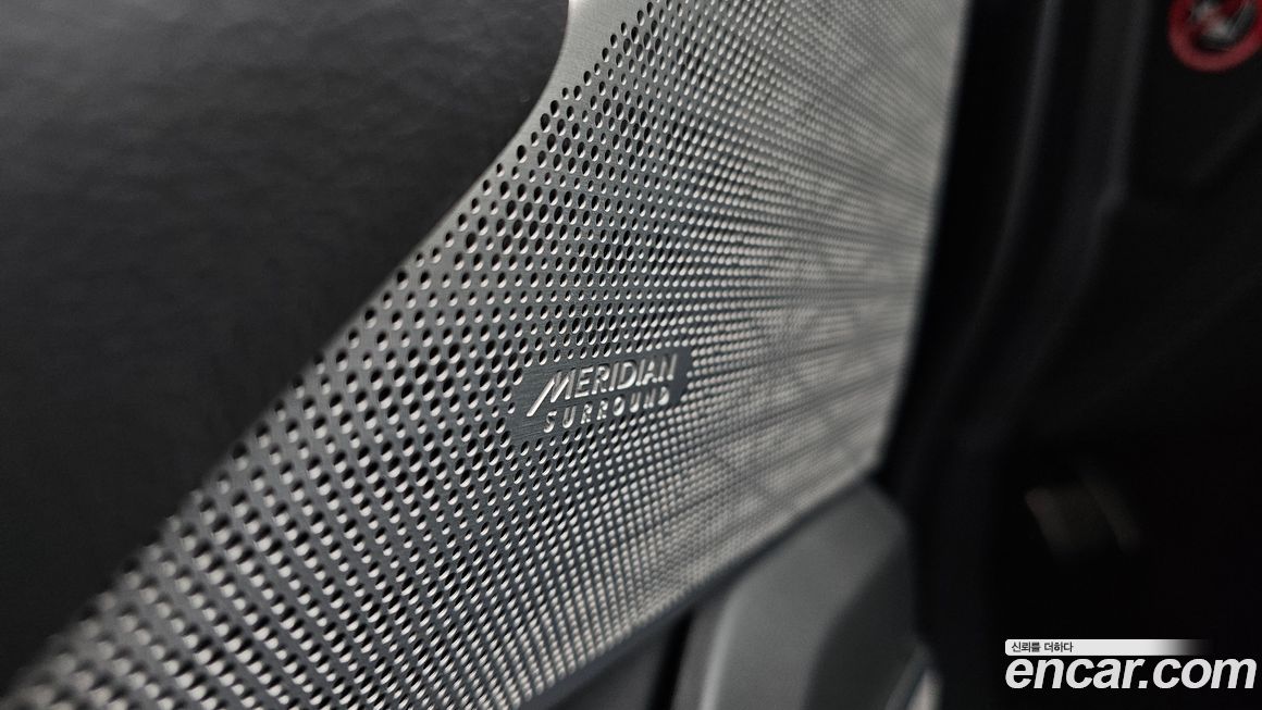 Land Rover Range Rover Velar 2019