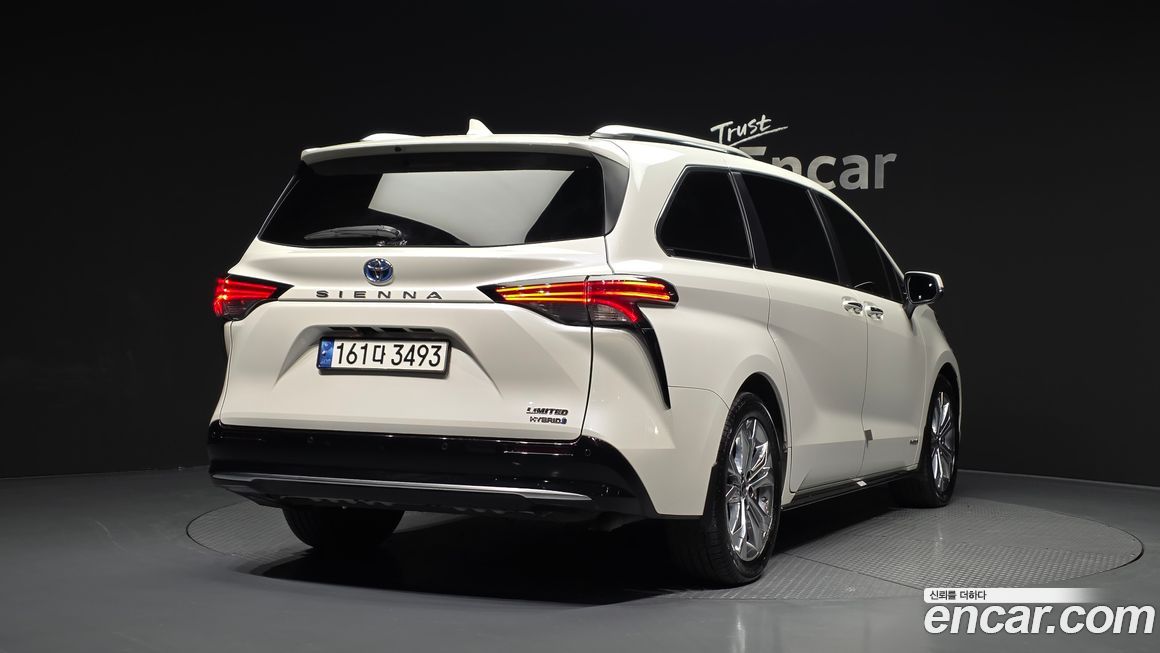 Toyota Sienna 2021