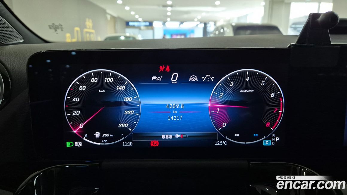 Mercedes-Benz GLA-Class 2024