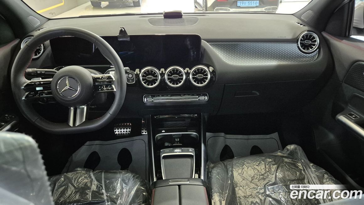 Mercedes-Benz GLA-Class 2024