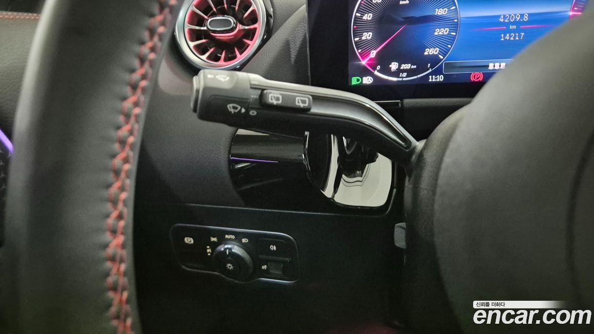 Mercedes-Benz GLA-Class 2024