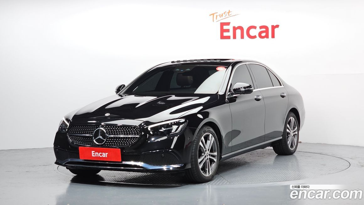 Mercedes-Benz E-Class 2023
