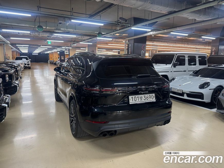 Porsche Cayenne 2020