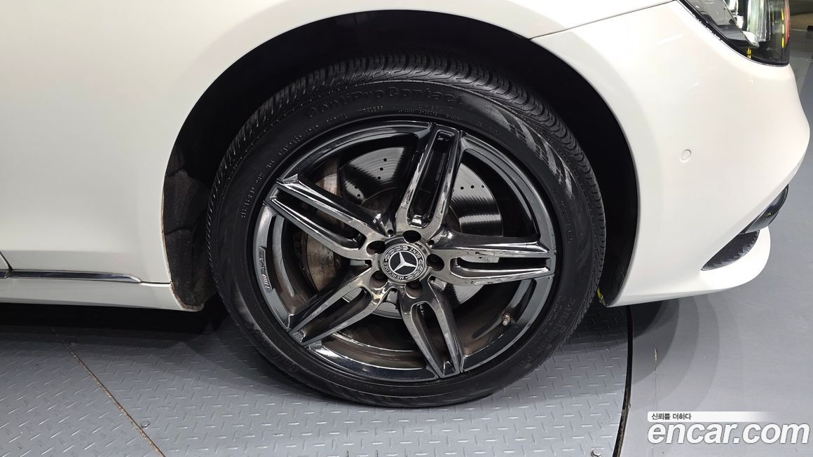 Mercedes-Benz S-Class 2019