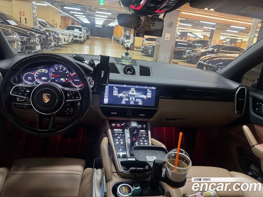 Porsche Cayenne 2020