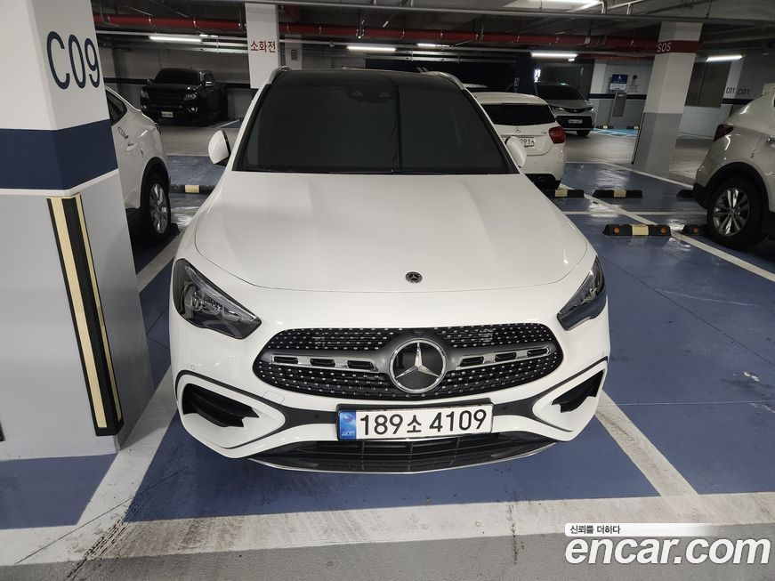 Mercedes-Benz GLA-Class 2024