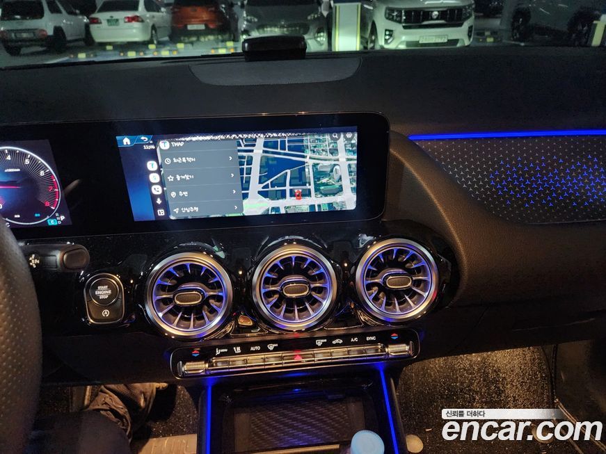 Mercedes-Benz GLA-Class 2024