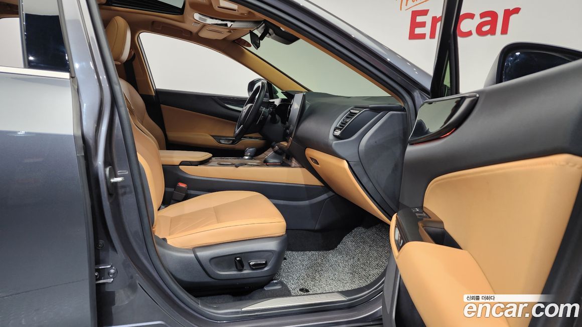 Lexus NX 2024