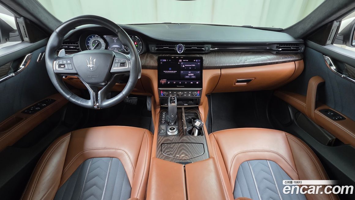 Maserati Quattroporte 2021