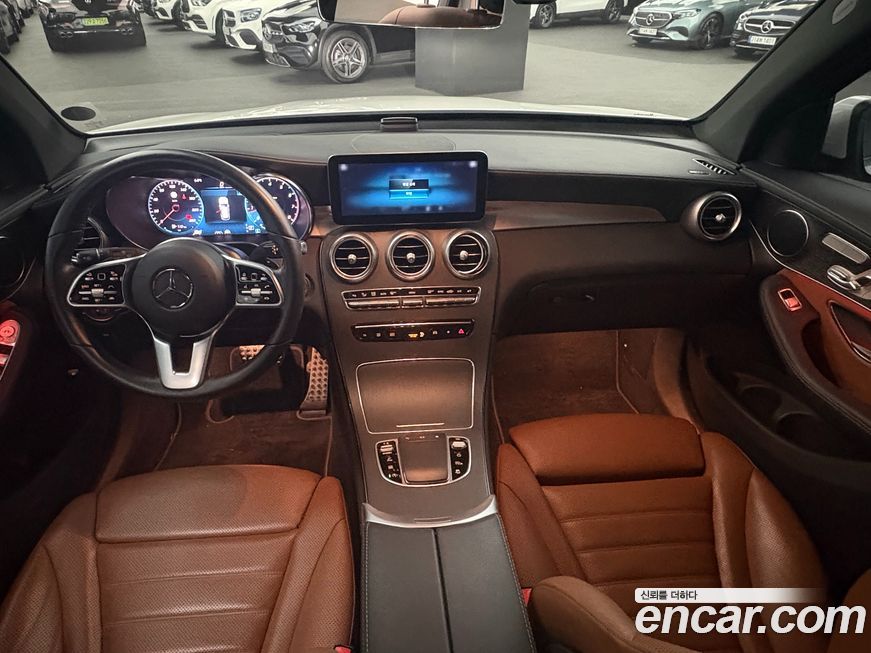 Mercedes-Benz GLC-Class 2022