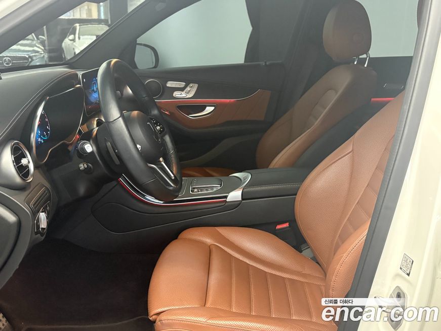 Mercedes-Benz GLC-Class 2022