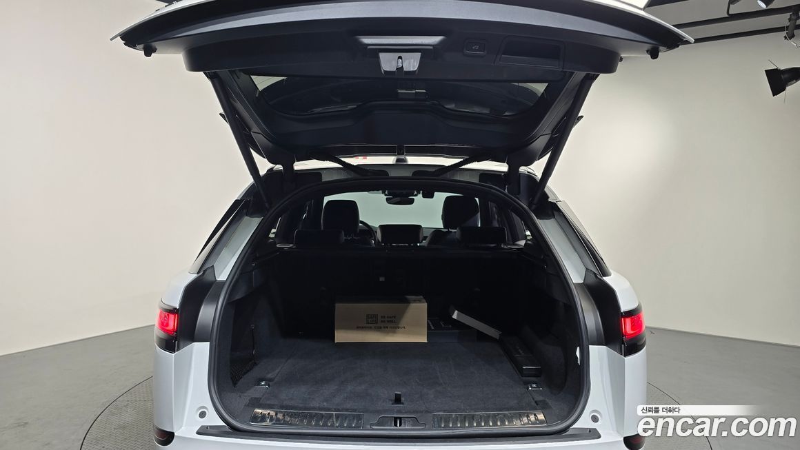 Land Rover Range Rover Velar 2022