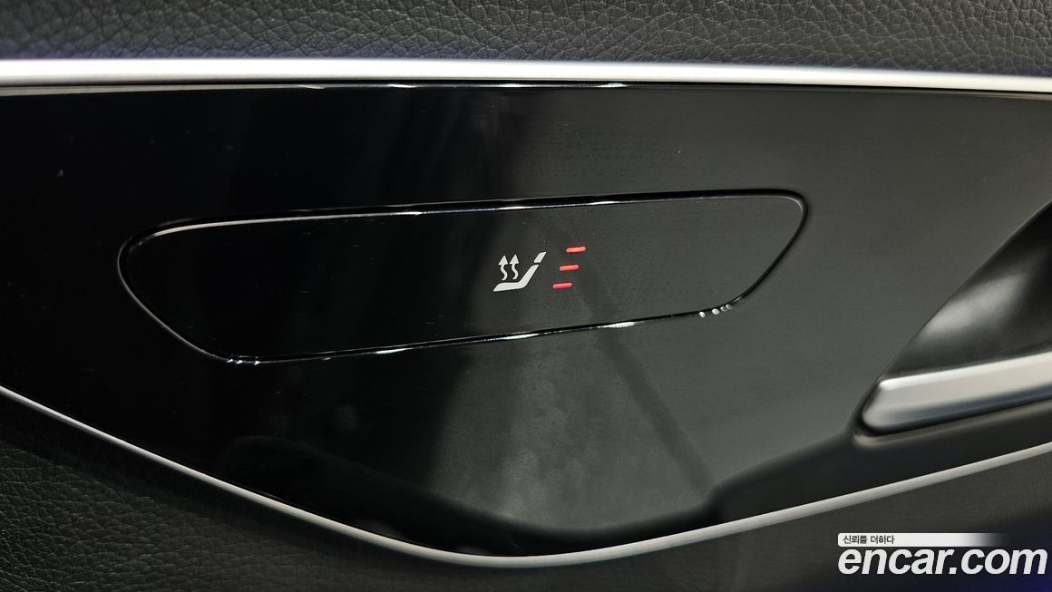 Mercedes-Benz S-Class 2021