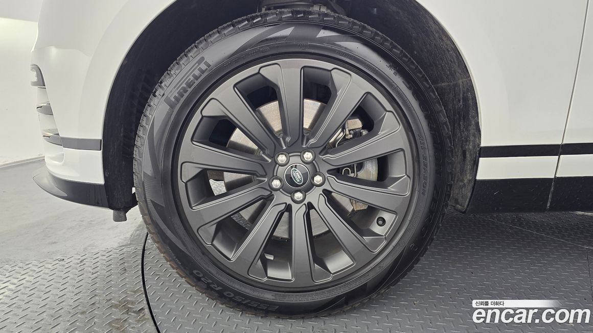 Land Rover Range Rover Velar 2022