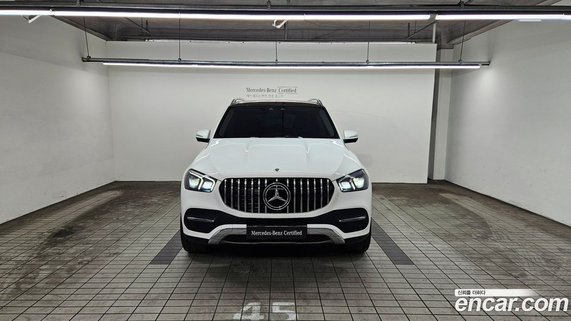 Mercedes-Benz GLE-Class 2023