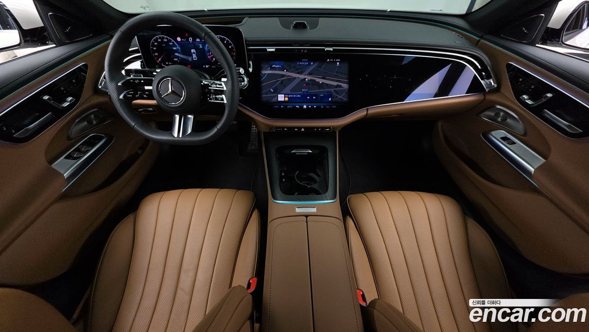 Mercedes-Benz E-Class 2024