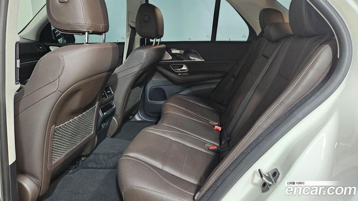 Mercedes-Benz GLE-Class 2023