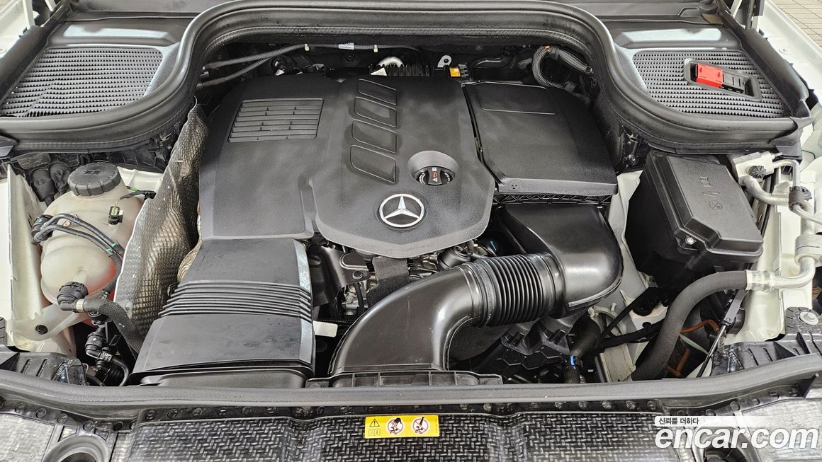 Mercedes-Benz GLE-Class 2023