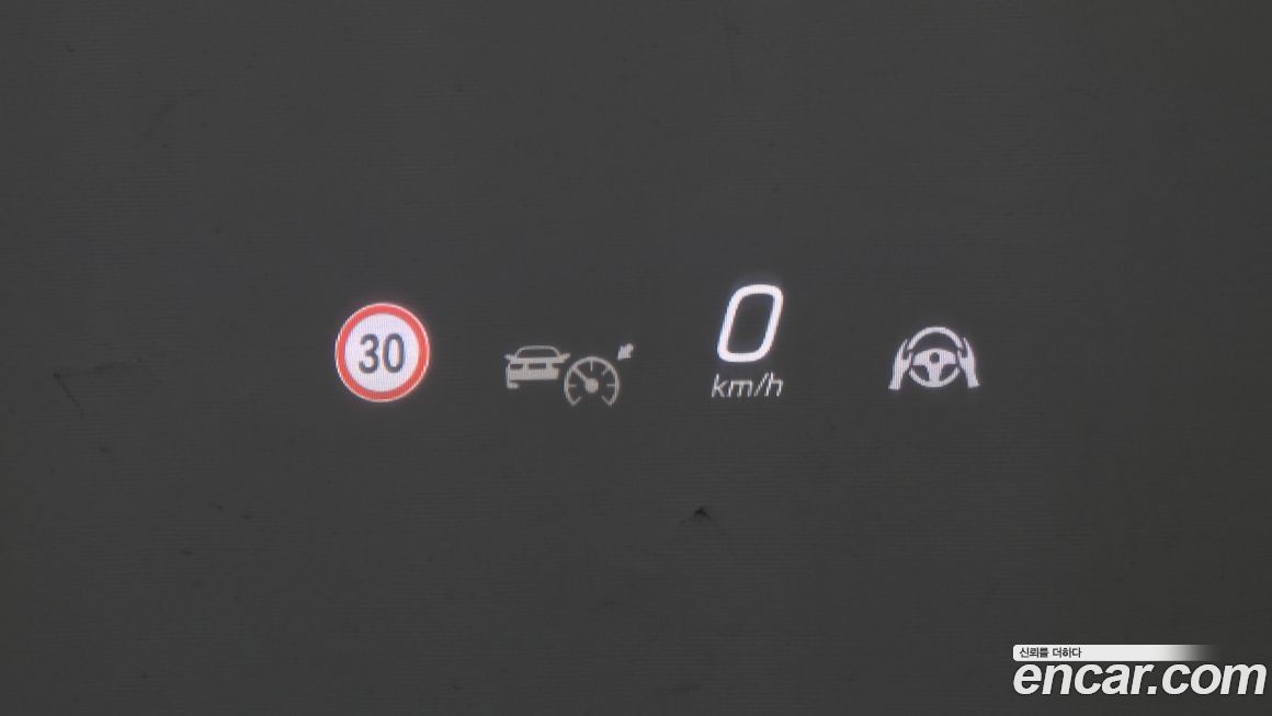 Mercedes-Benz E-Class 2024