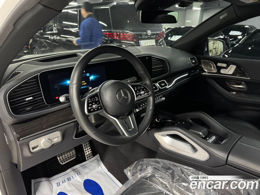 Mercedes-Benz GLE-Class 2021