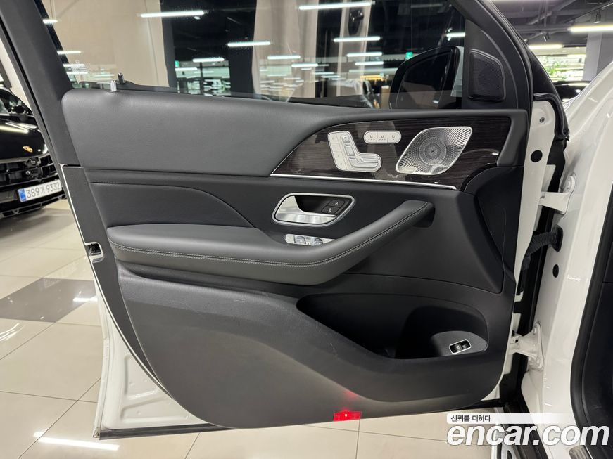 Mercedes-Benz GLE-Class 2021