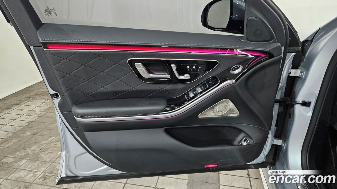 Mercedes-Benz S-Class 2022