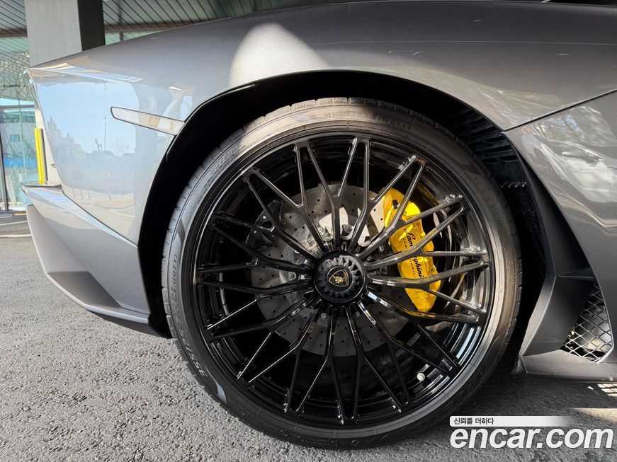 Lamborghini Aventador 2018