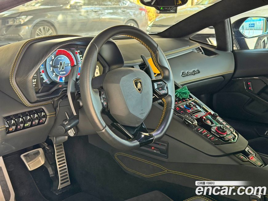 Lamborghini Aventador 2018