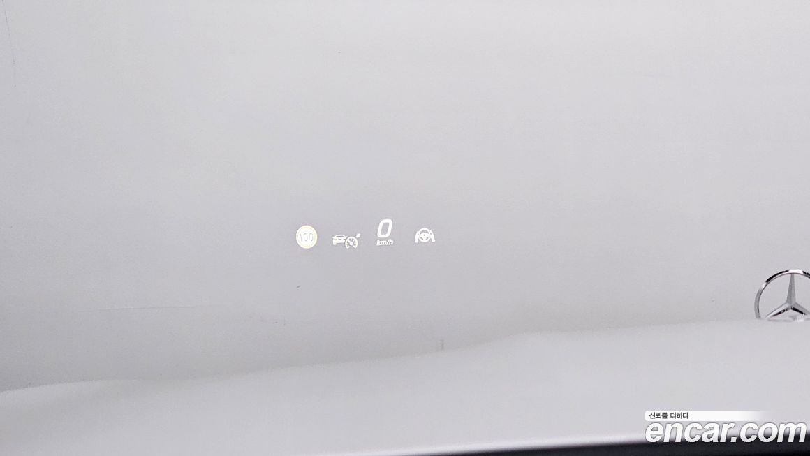 Mercedes-Benz E-Class 2025