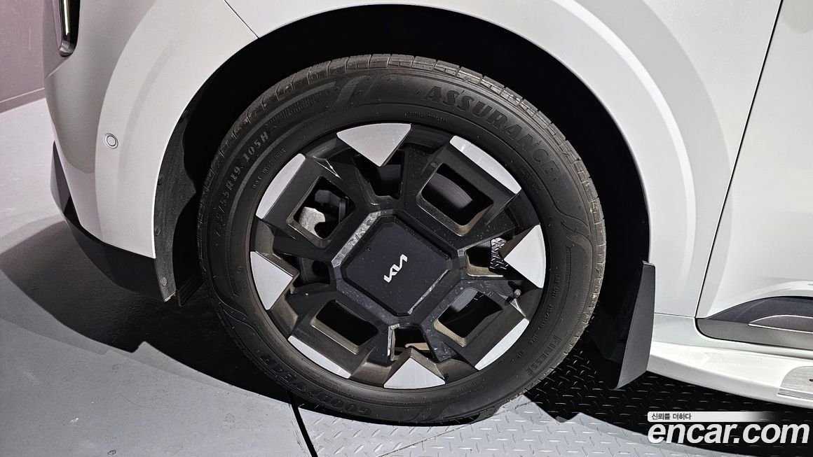 Kia Canival 2025