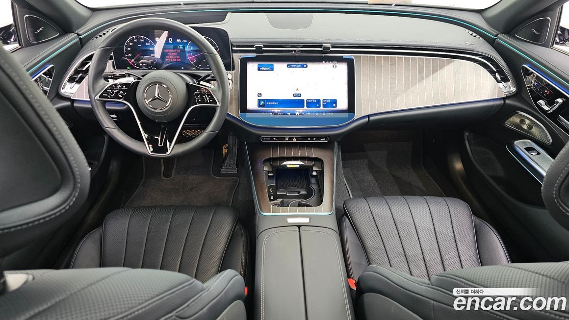 Mercedes-Benz E-Class 2025