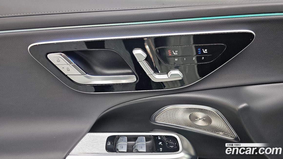 Mercedes-Benz E-Class 2025